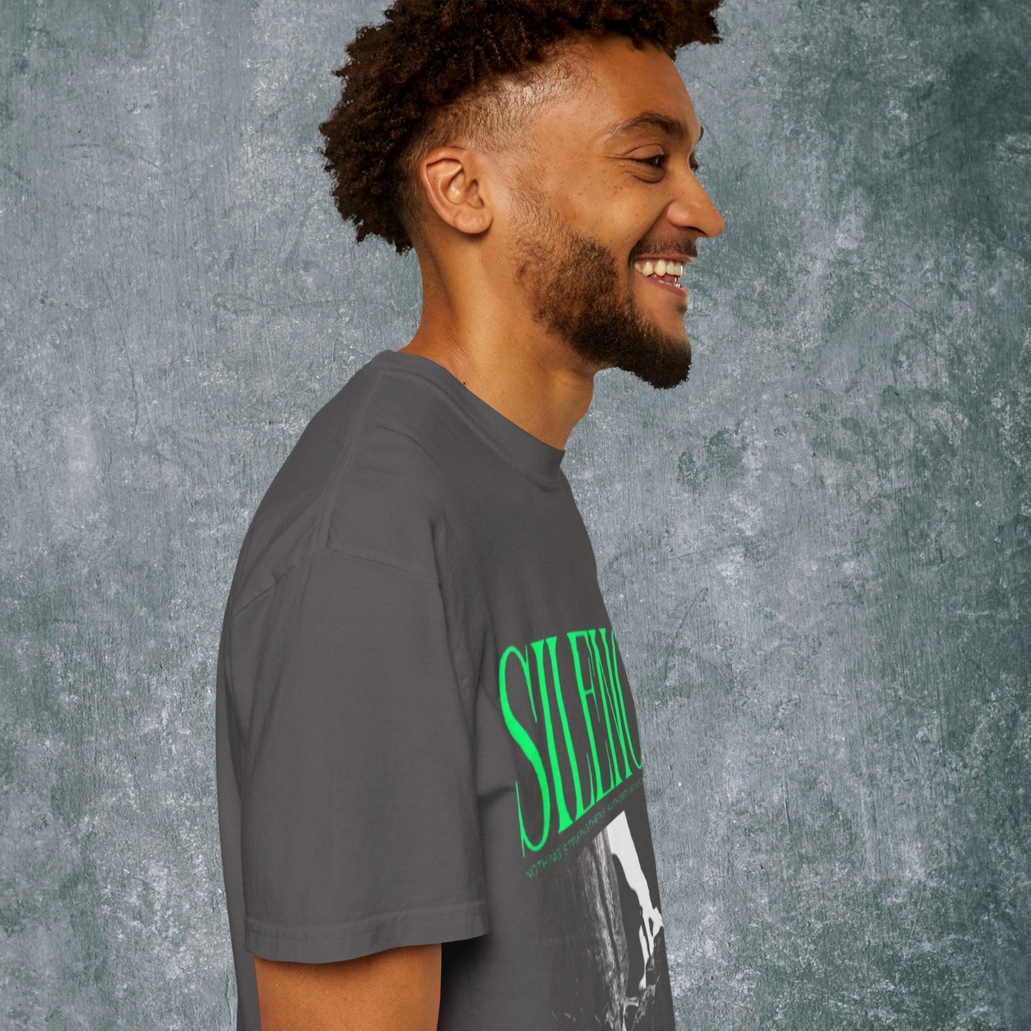 Garment-Dyed T-Shirt with 'Silence' Graphic - Casual Streetwear for Relaxed Vibes