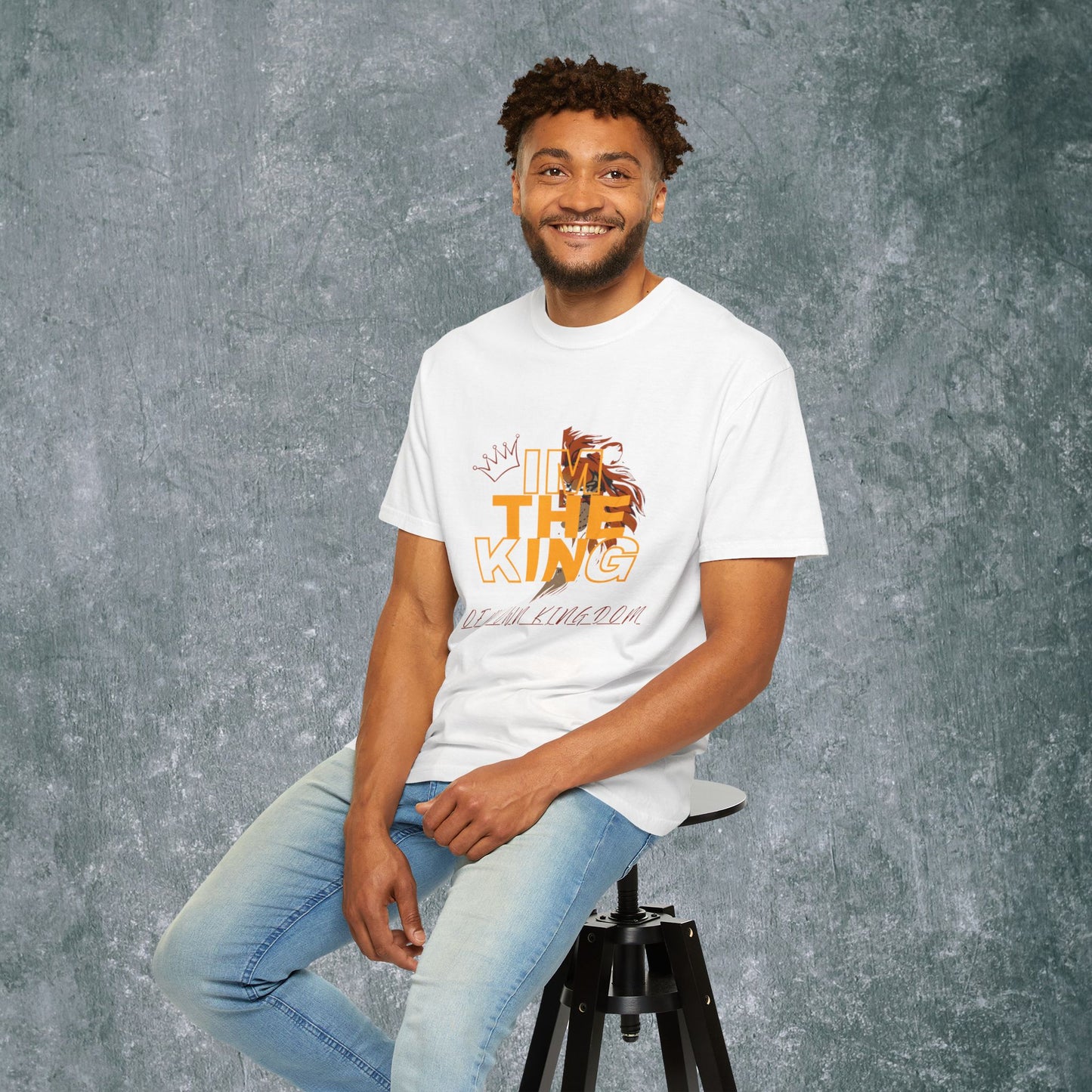 I'm The King Garment-Dyed Unisex T-Shirt | Bold Lion Design
