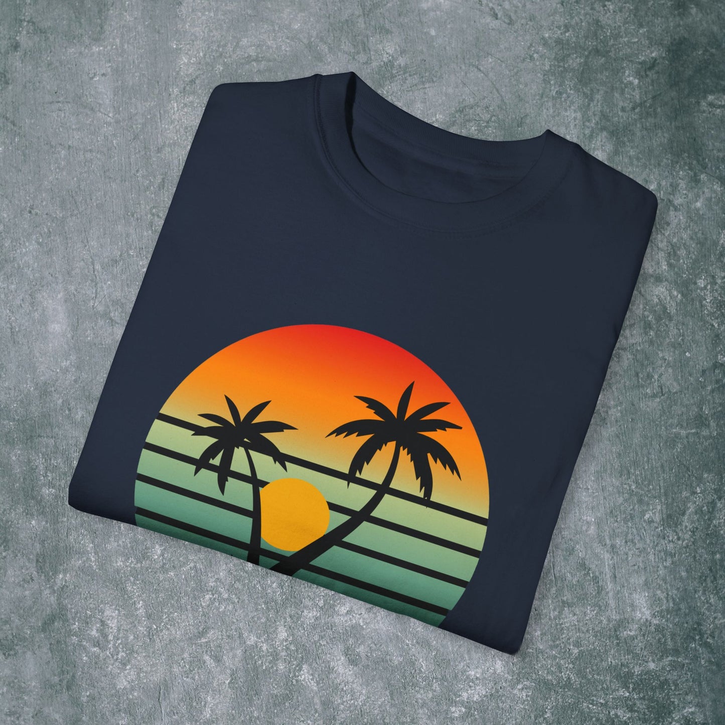 Summer Sunset Graphic Unisex T-Shirt | Vibrant Vacation Vibe