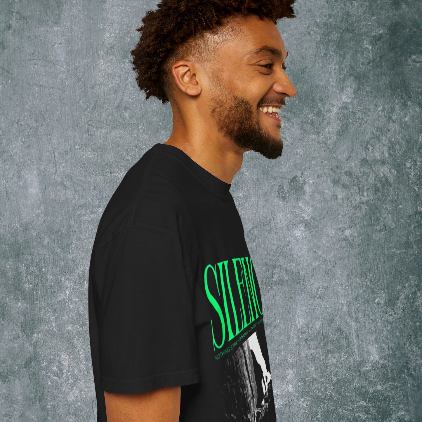 Garment-Dyed T-Shirt with 'Silence' Graphic - Casual Streetwear for Relaxed Vibes