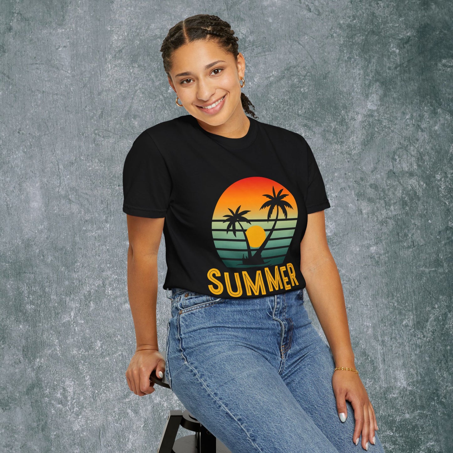 Summer Sunset Graphic Unisex T-Shirt | Vibrant Vacation Vibe