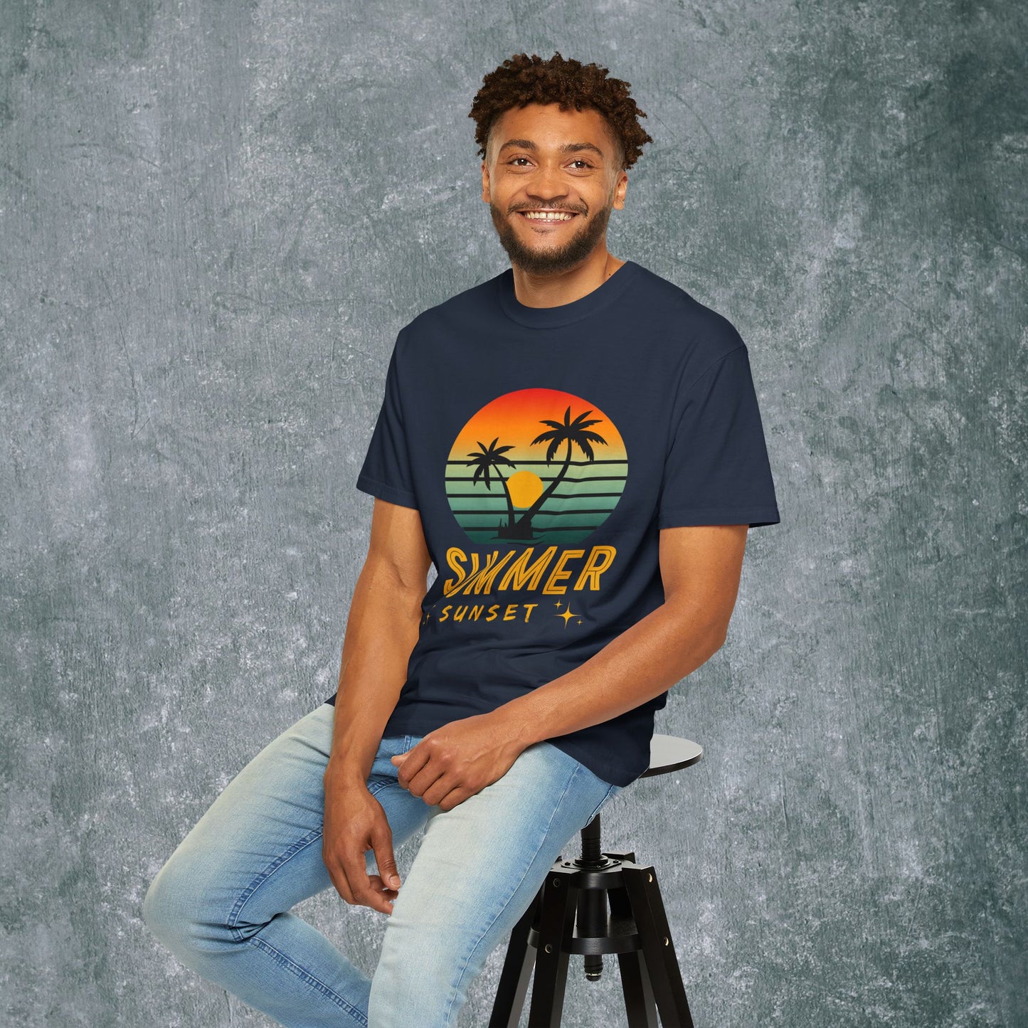 Summer Sunset Graphic Unisex T-Shirt | Vibrant Vacation Vibe