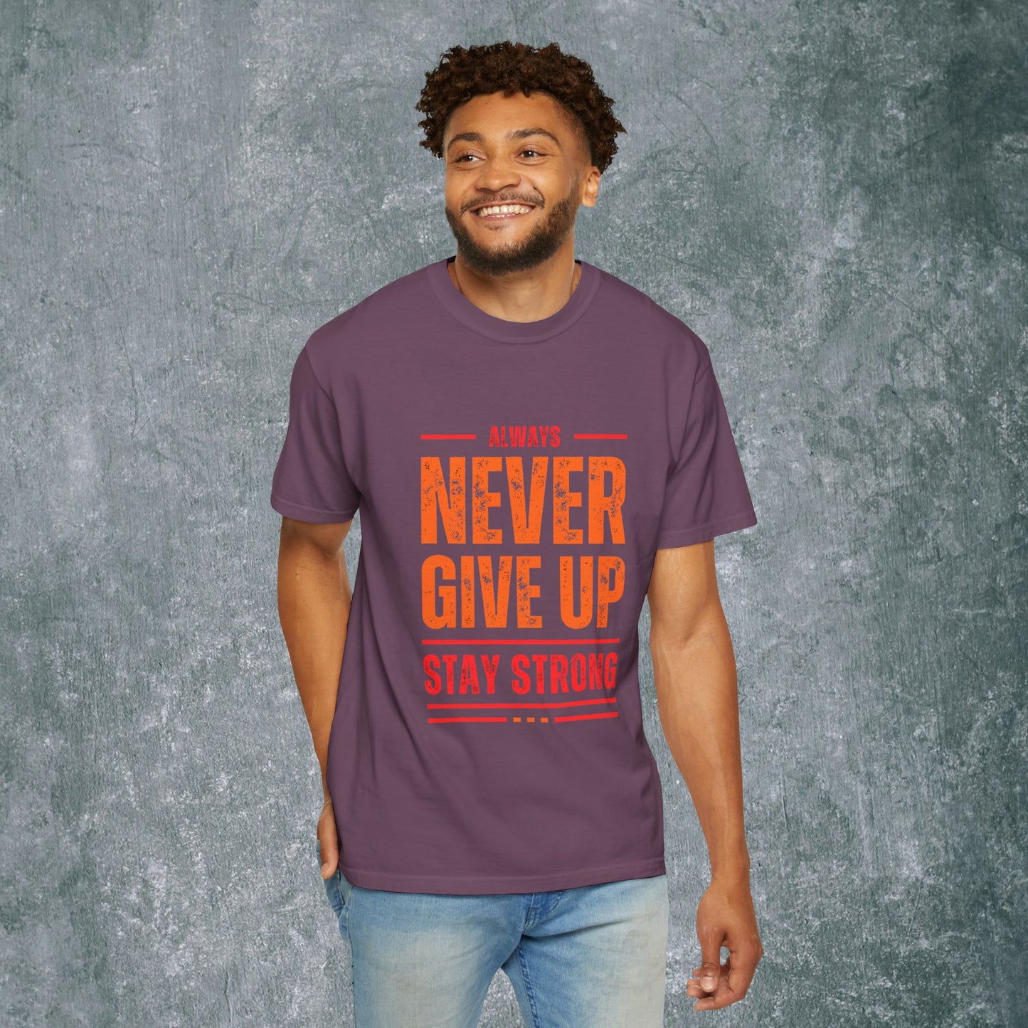 Garment-Dyed T-shirt with Bold Lines Design