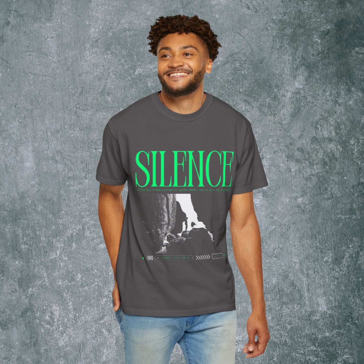 Garment-Dyed T-Shirt with 'Silence' Graphic - Casual Streetwear for Relaxed Vibes