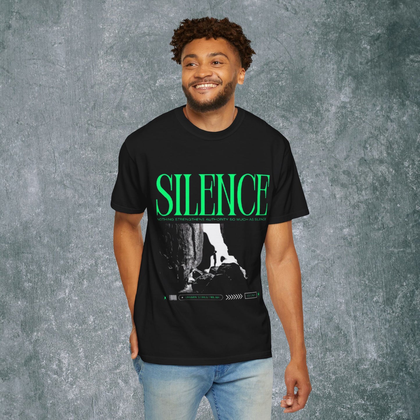 Garment-Dyed T-Shirt with 'Silence' Graphic - Casual Streetwear for Relaxed Vibes