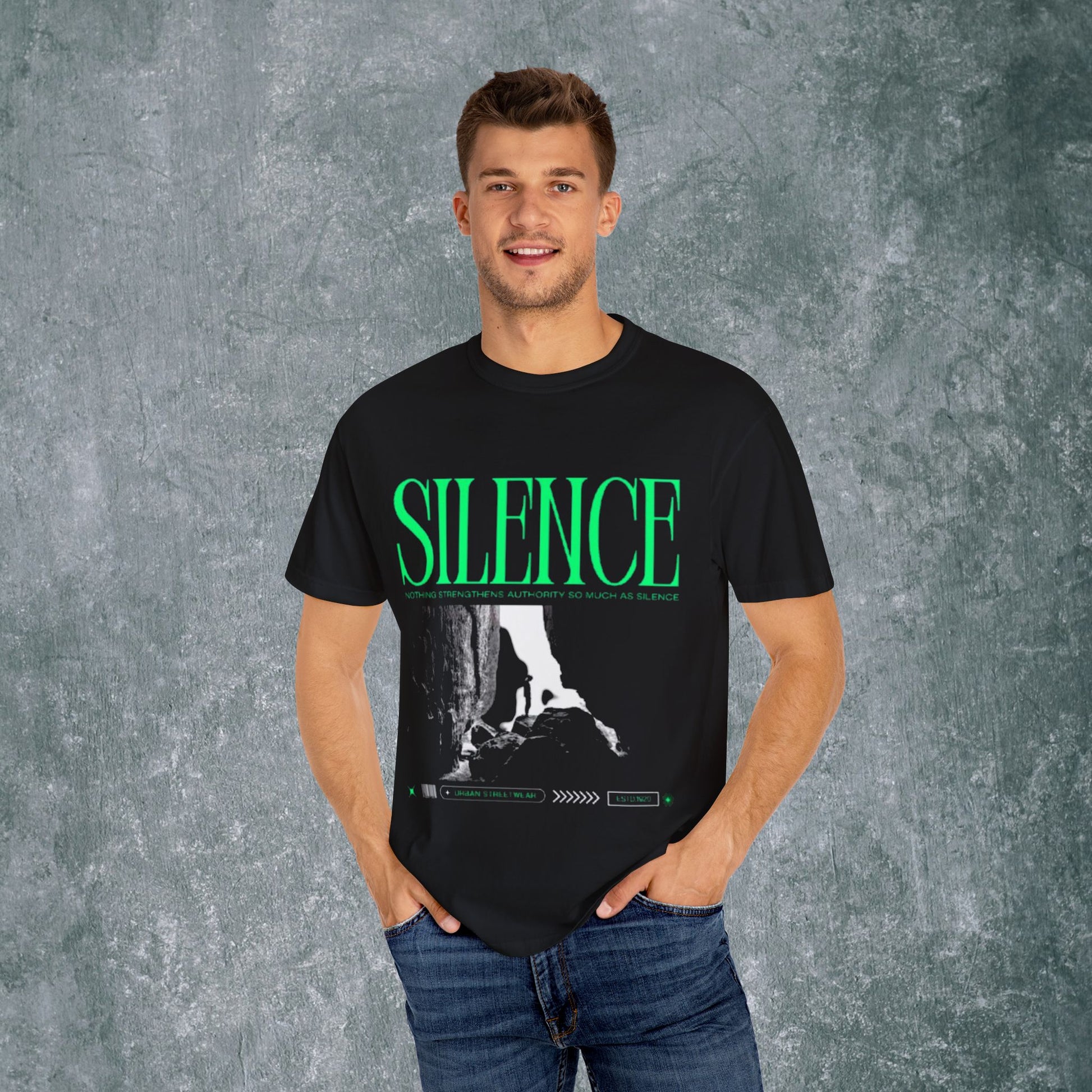 Garment-Dyed T-Shirt with 'Silence' Graphic - Casual Streetwear for Relaxed Vibes