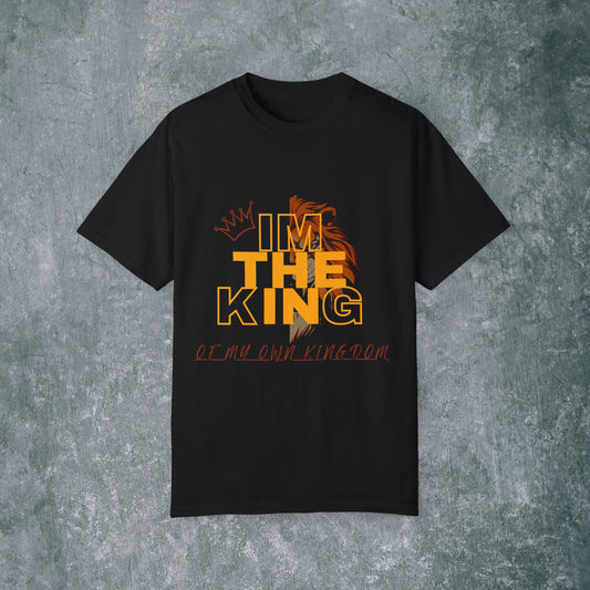 I'm The King Garment-Dyed Unisex T-Shirt | Bold Lion Design